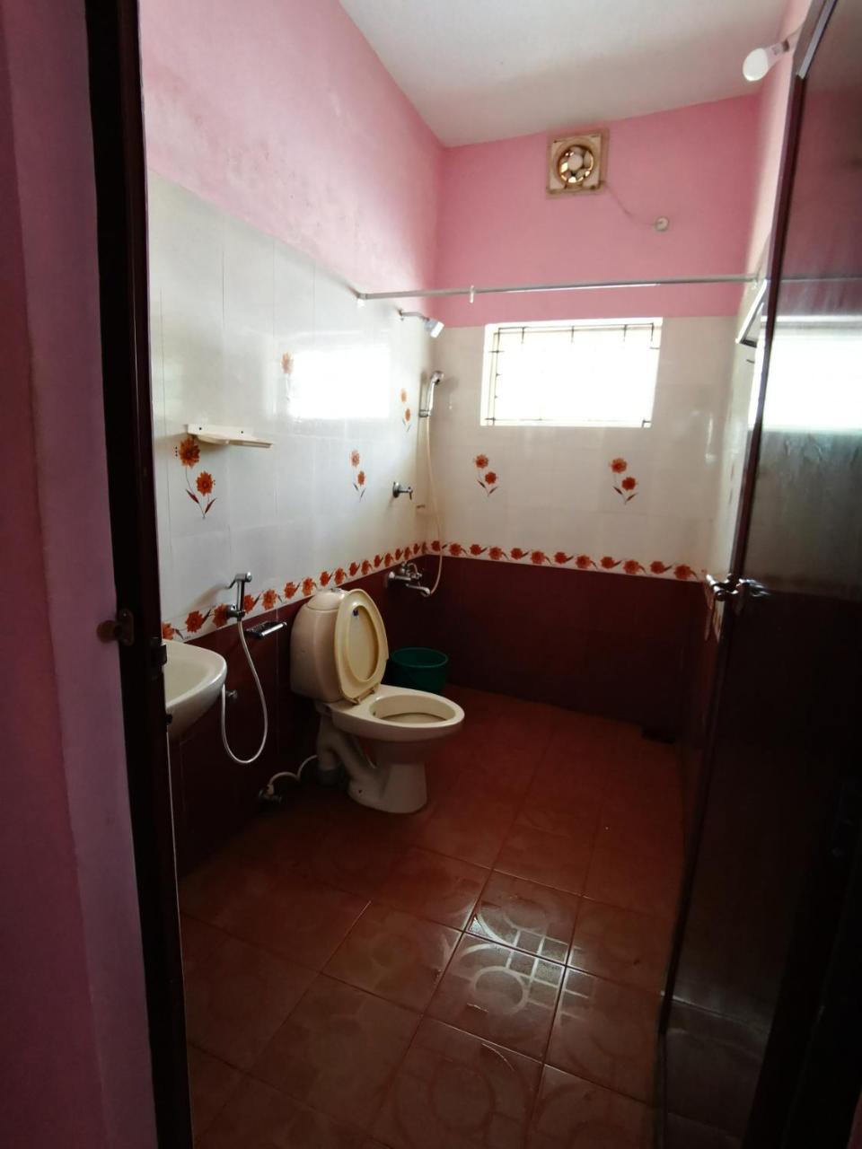 Coral Cove Beach Resort Varkala Bagian luar foto