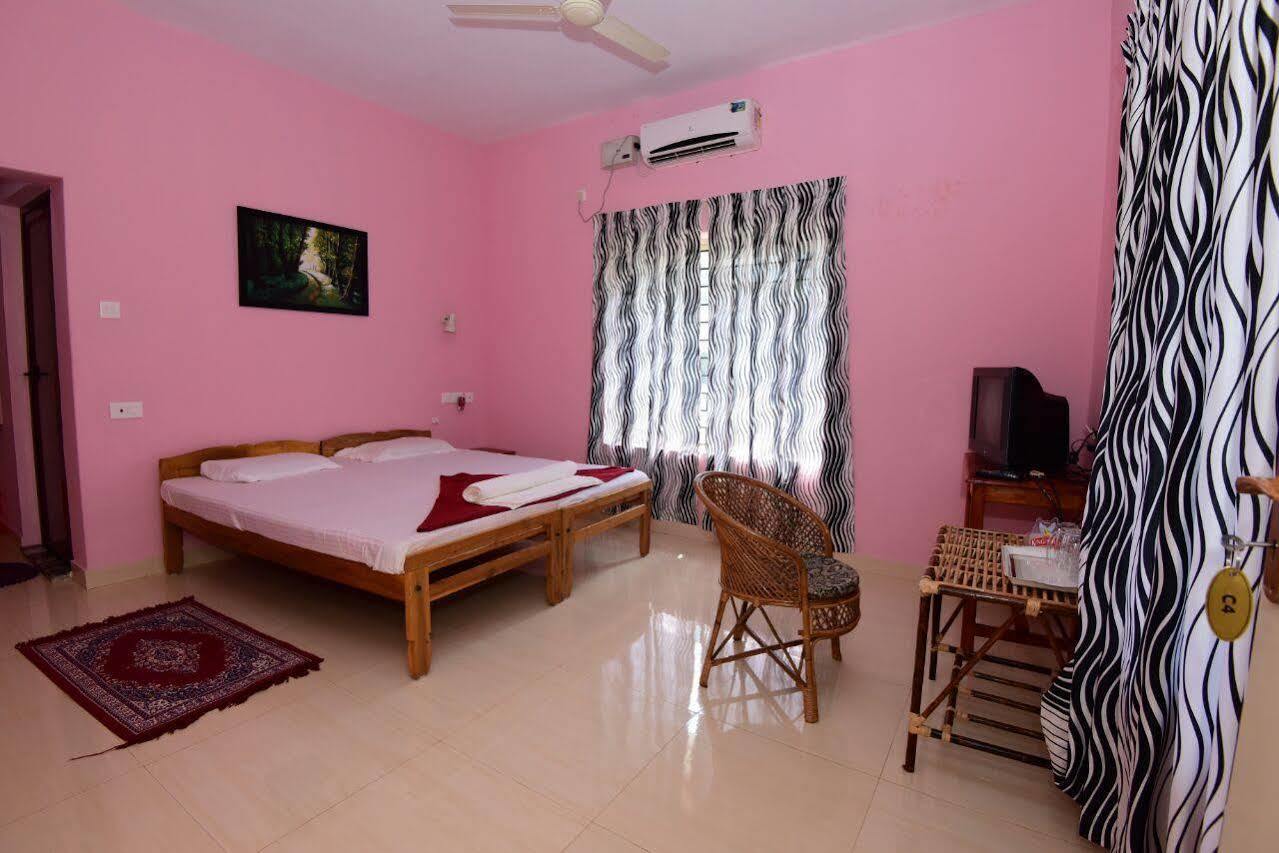 Coral Cove Beach Resort Varkala Bagian luar foto