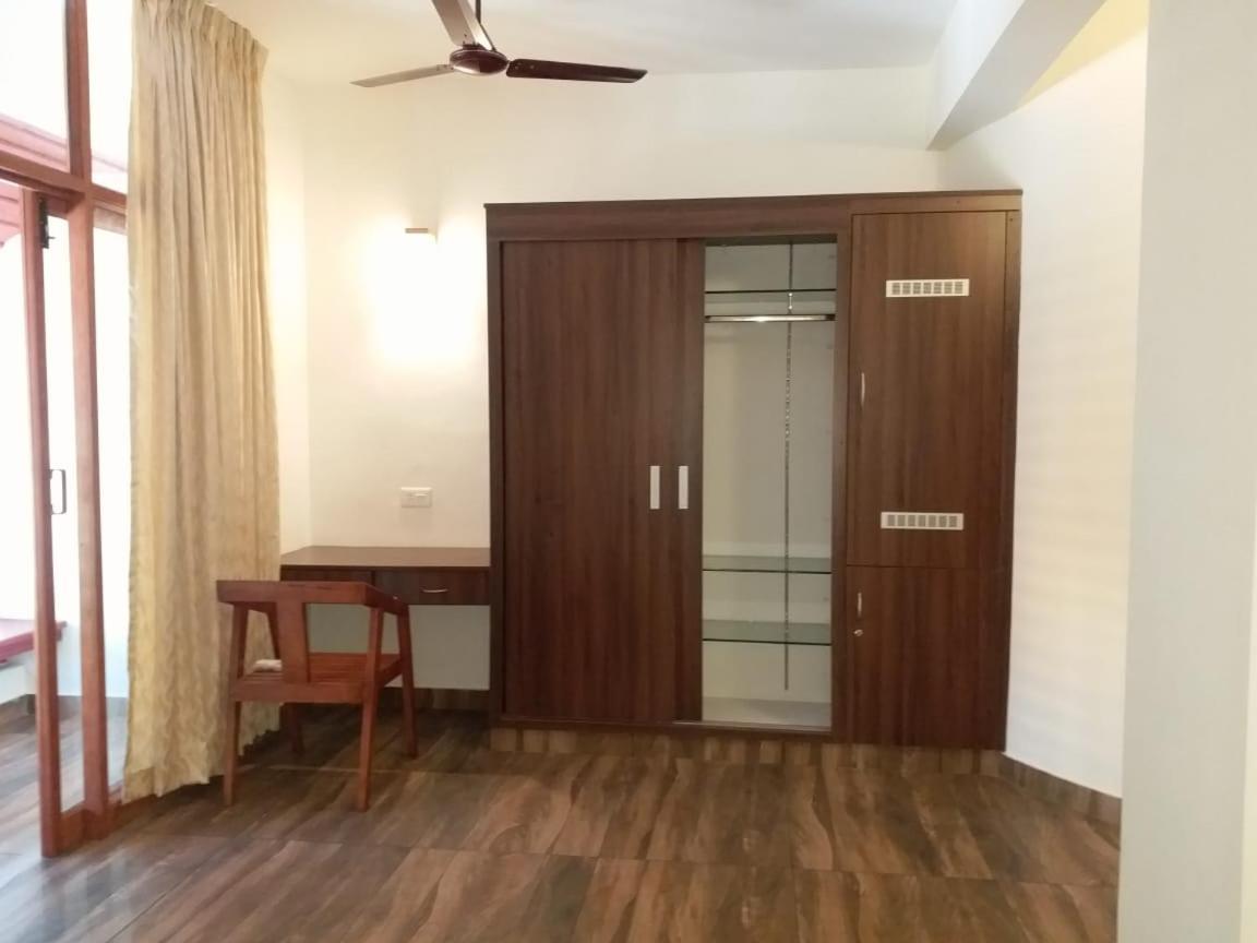 Coral Cove Beach Resort Varkala Bagian luar foto